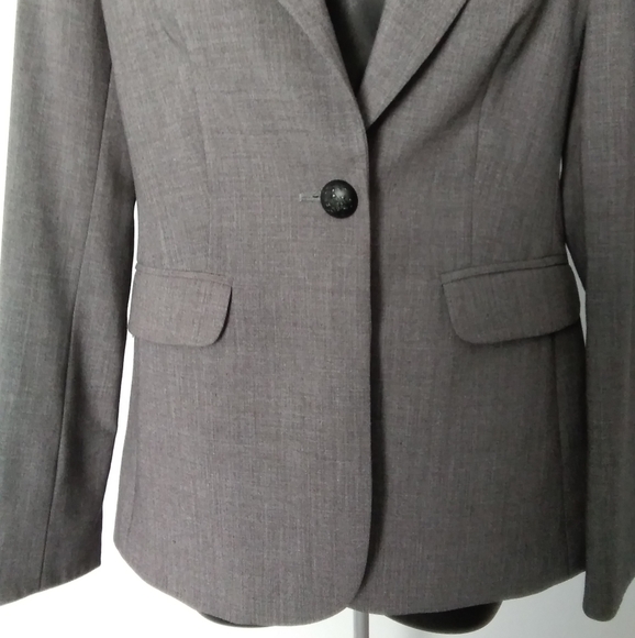 JACOB Tailored Blazer - Picture 6 of 14